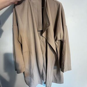Max Studio NWT Lightweight Trench